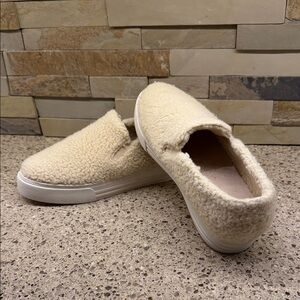 BC Born in California. Fleece slip on sneakers
Never worn.